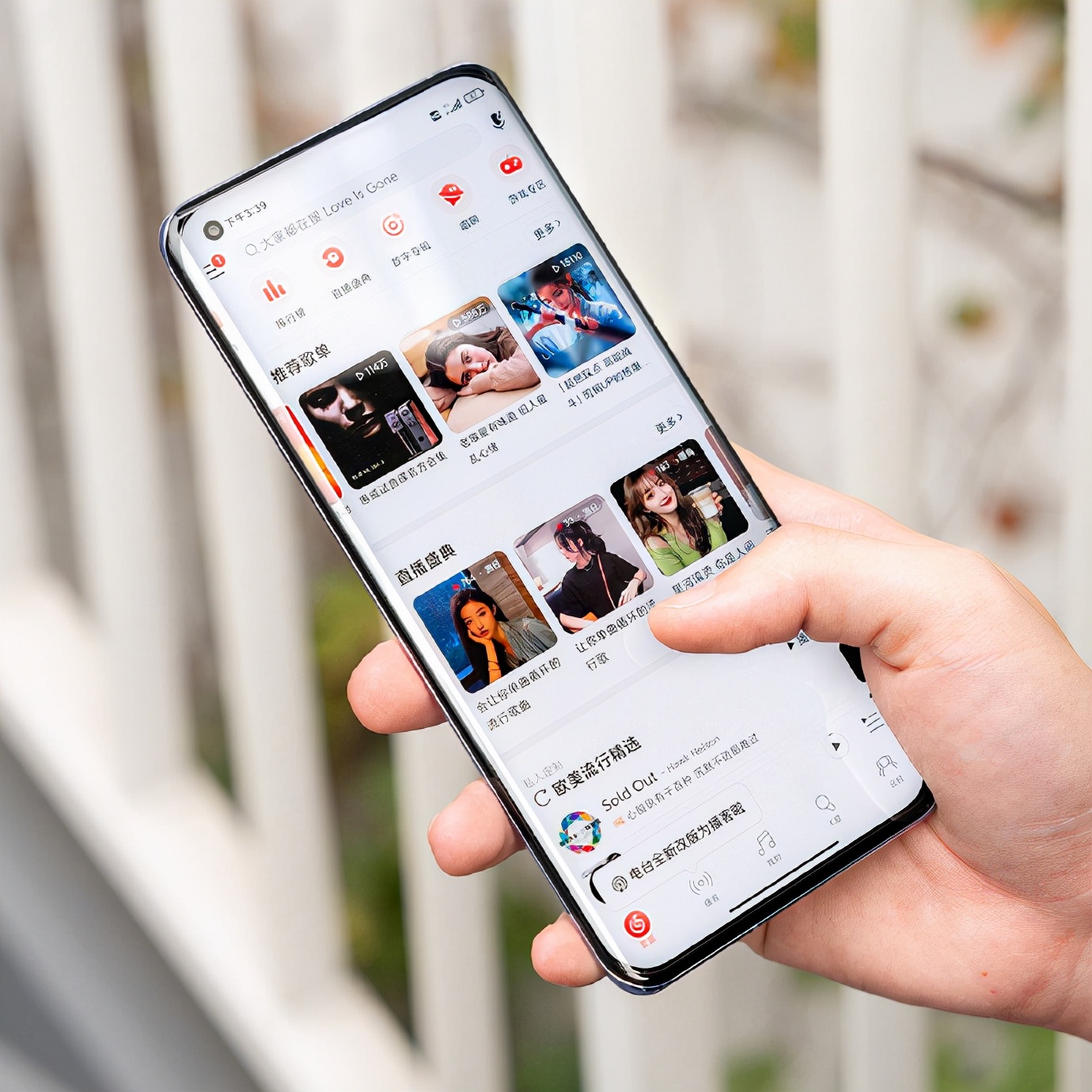 小米11258g全面屏,小米11ultra背屏5000w像素