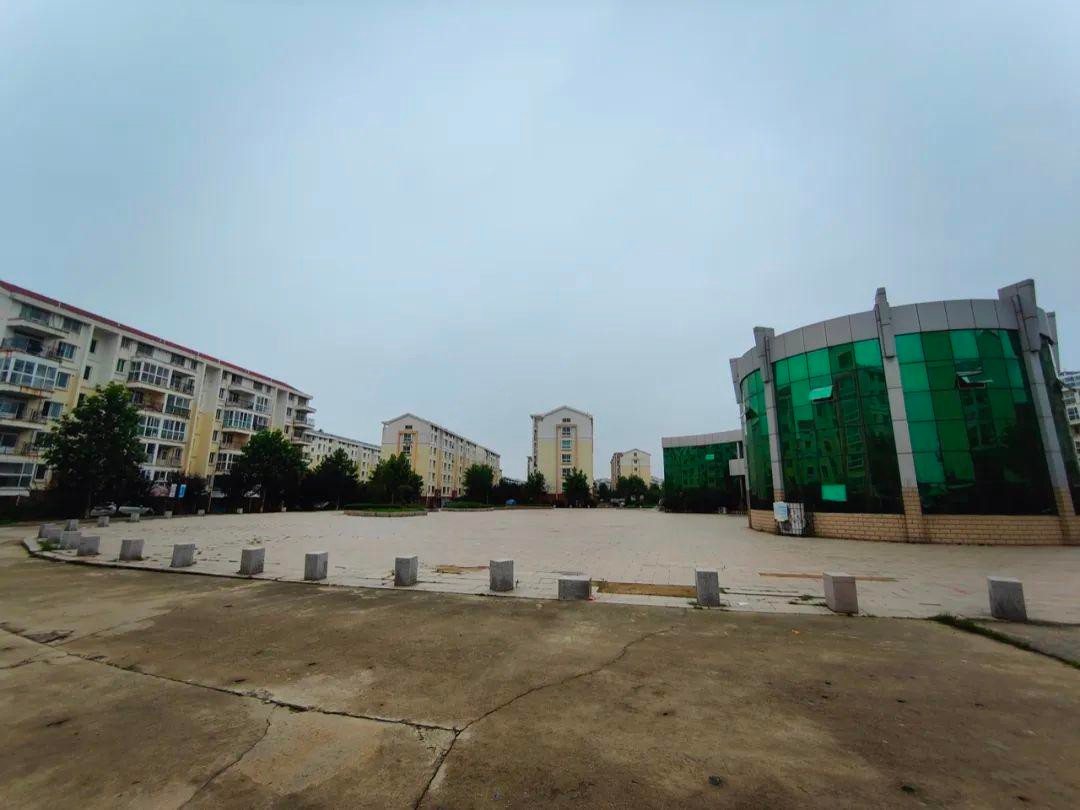 5万买海景房乳山银滩成海边鹤岗,适合定居的海边房价超低的小城市