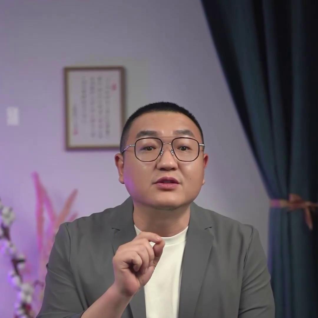 关于孩子叛逆期父母崩溃,因为孩子的叛逆伤心