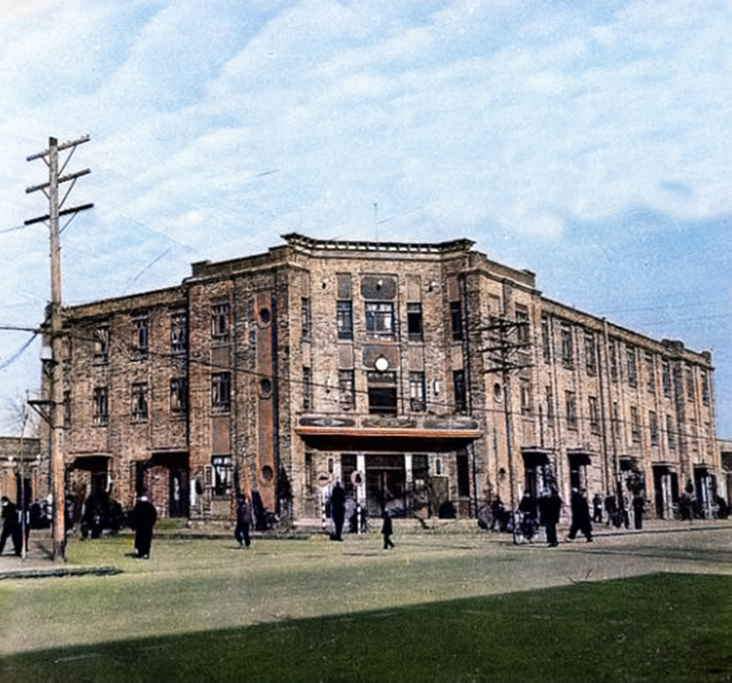 1980年代的河南焦作，回不去的记忆，老服务楼的灌汤包子人间美味