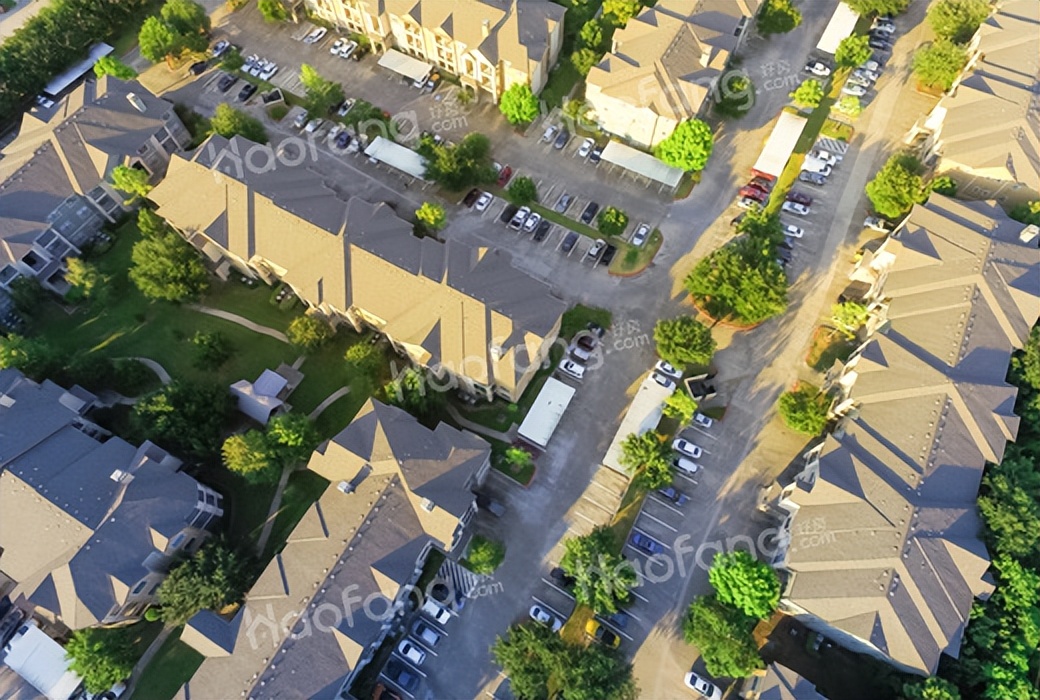 装修贷没有房产证能贷吗,有房产证可以贷款吗利息是多少