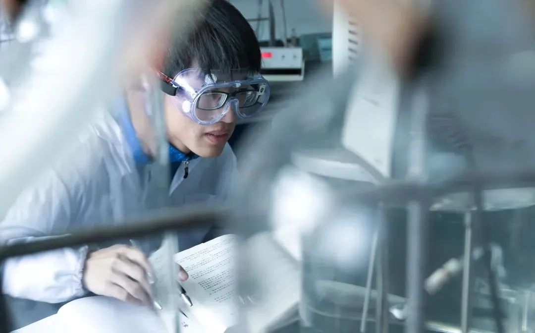 浙江大学官网招生简章2023年,浙江大学2021年本科招生简章