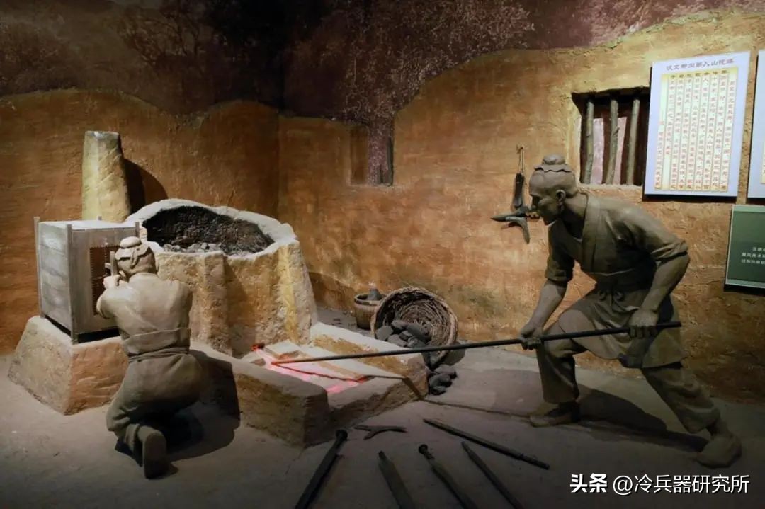 古代东西方冶铁谁更强？为何中国痴迷的生铁，欧洲16世纪才拥有