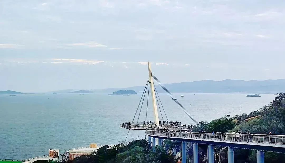 brt鐜板湪鎬庝箞涔樺潗,brt涔樺潗鏀荤暐