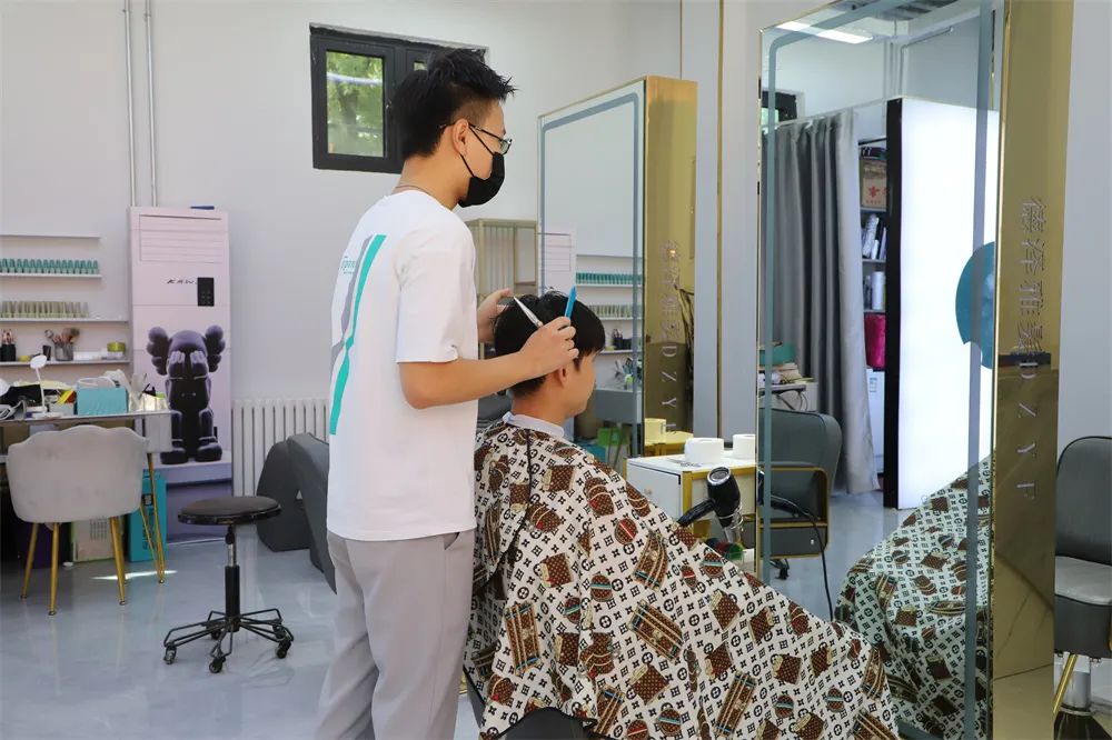 惊艳！！！西译商业街上线