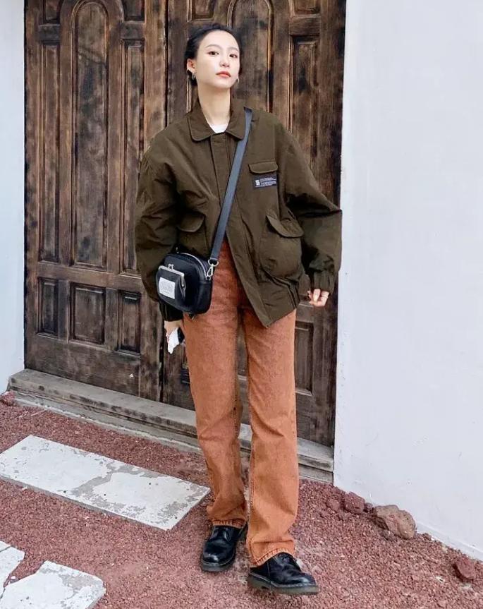 ins穿搭博主seohye高级清冷系可以把基础款穿得很高级