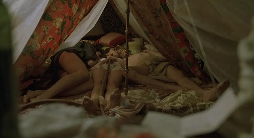 好于98%的情色片，她一脱就惊艳世界