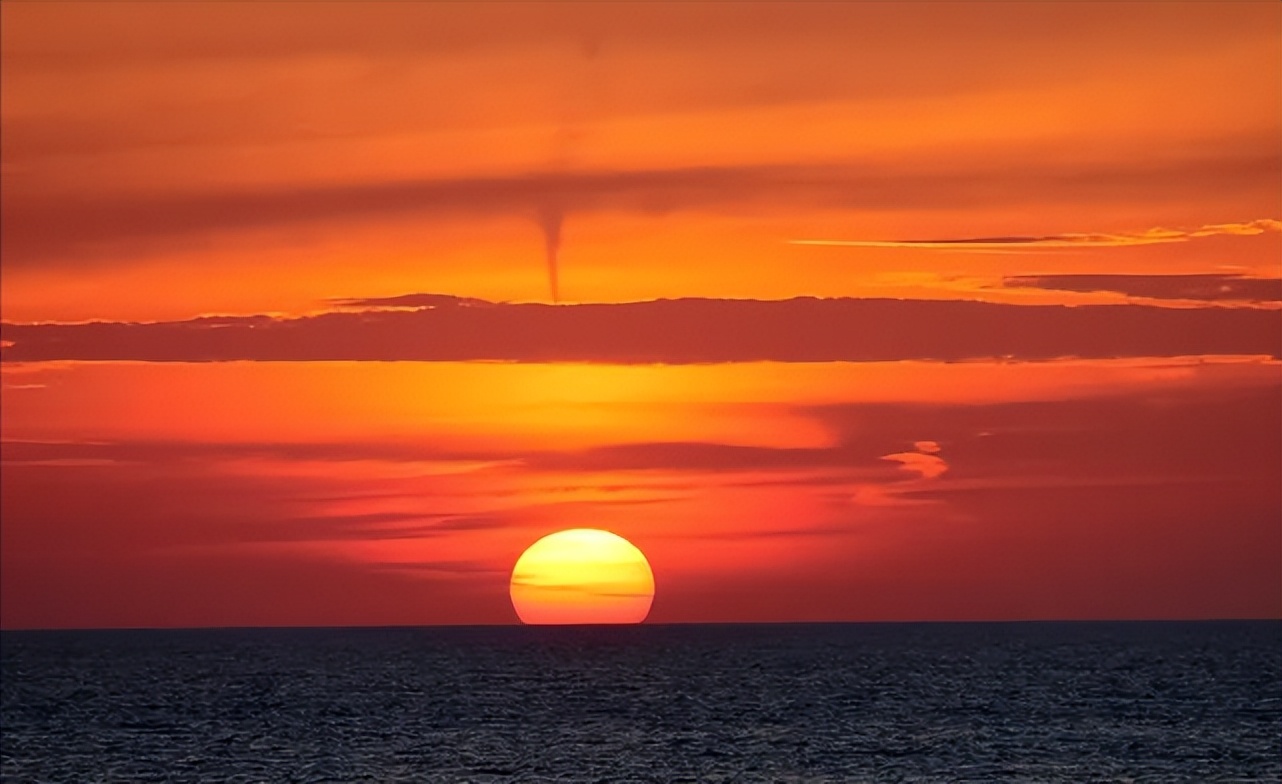 我住长江头君住长江尾对应诗句,我住长江头君住长江尾全诗赏析