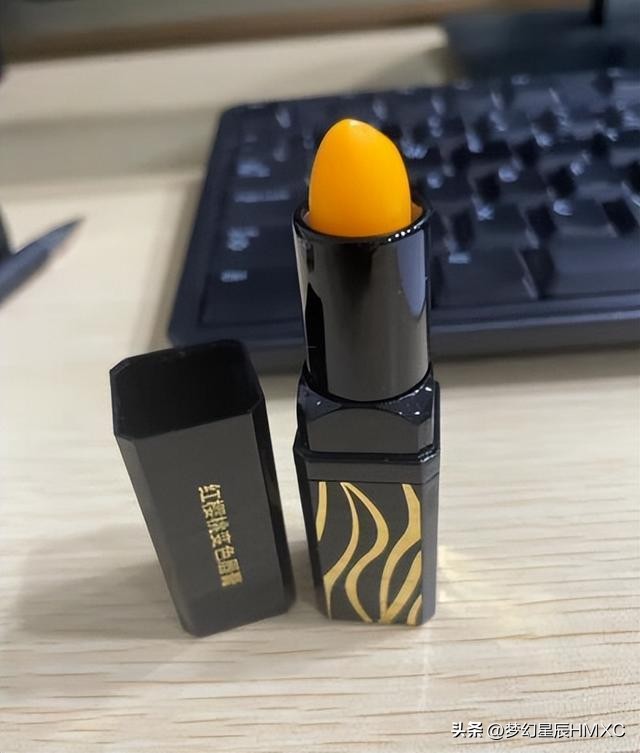 女人为什么不建议涂口红呢,中年女人涂什么口红