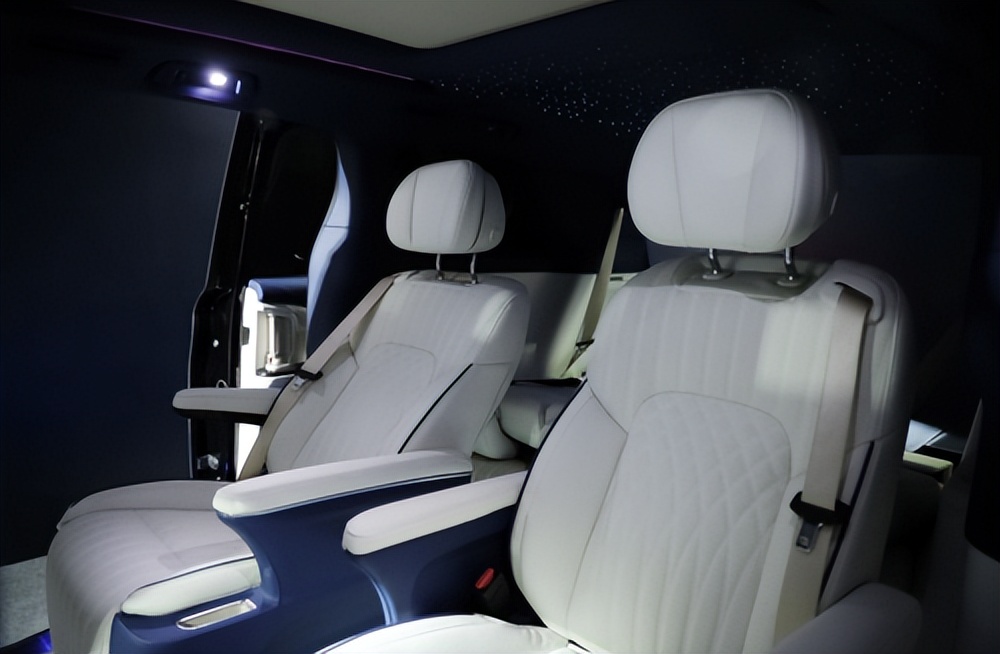 岚图梦想家厂家改装套件,岚图梦想家2024款改装套件