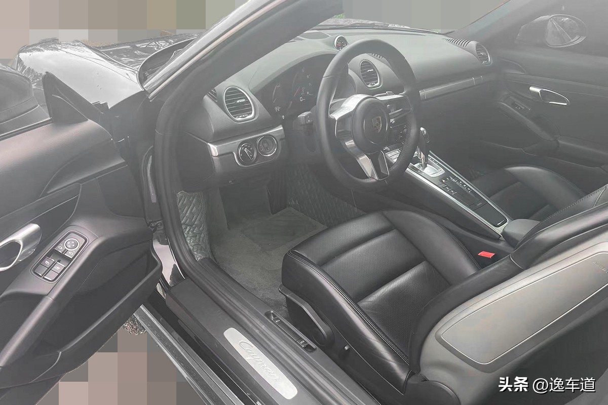 48万买的二手保时捷718，网友：电动座椅都没有，玩呢？