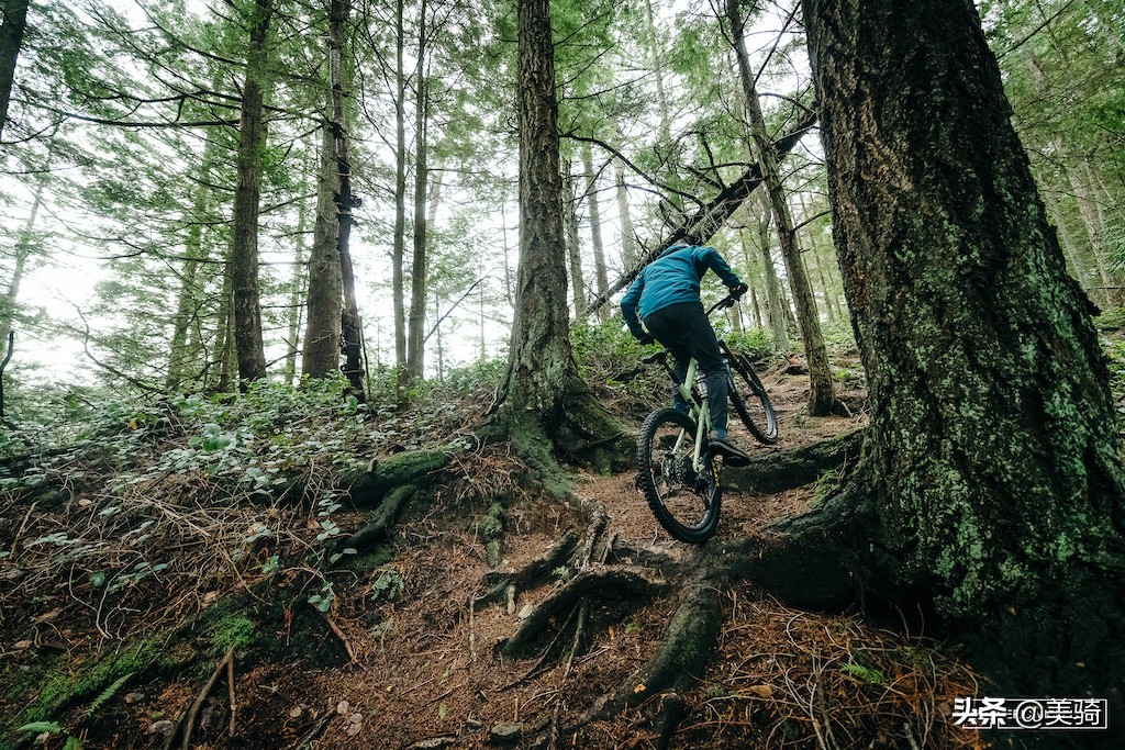 闪电电助力软尾山地车测评,santacruz电助力山地车