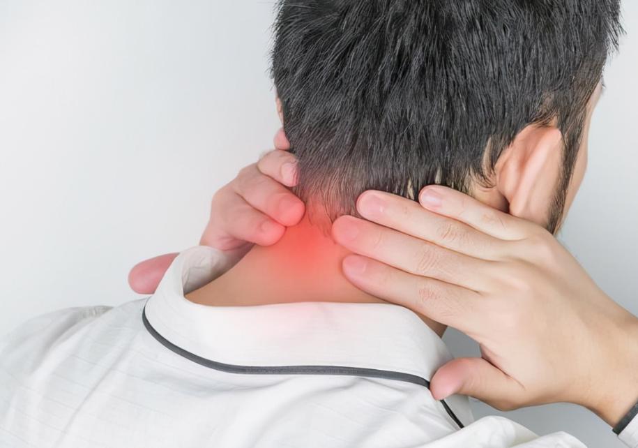 经常偏头痛的原因和治疗方法,经常偏头痛可能是3种疾病的征兆