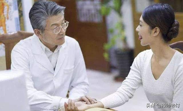 二妙丸妙在哪?下焦湿热老中医最喜欢用它,除湿它有一套