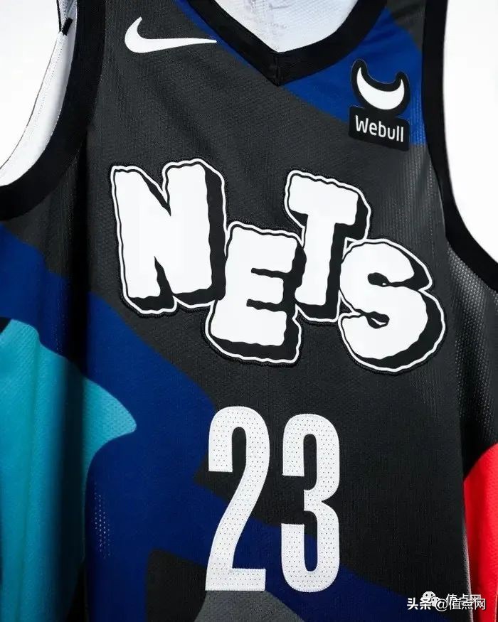同市人气艺术家KAWS操刀主理|NBA篮网城市版球衣8月开售