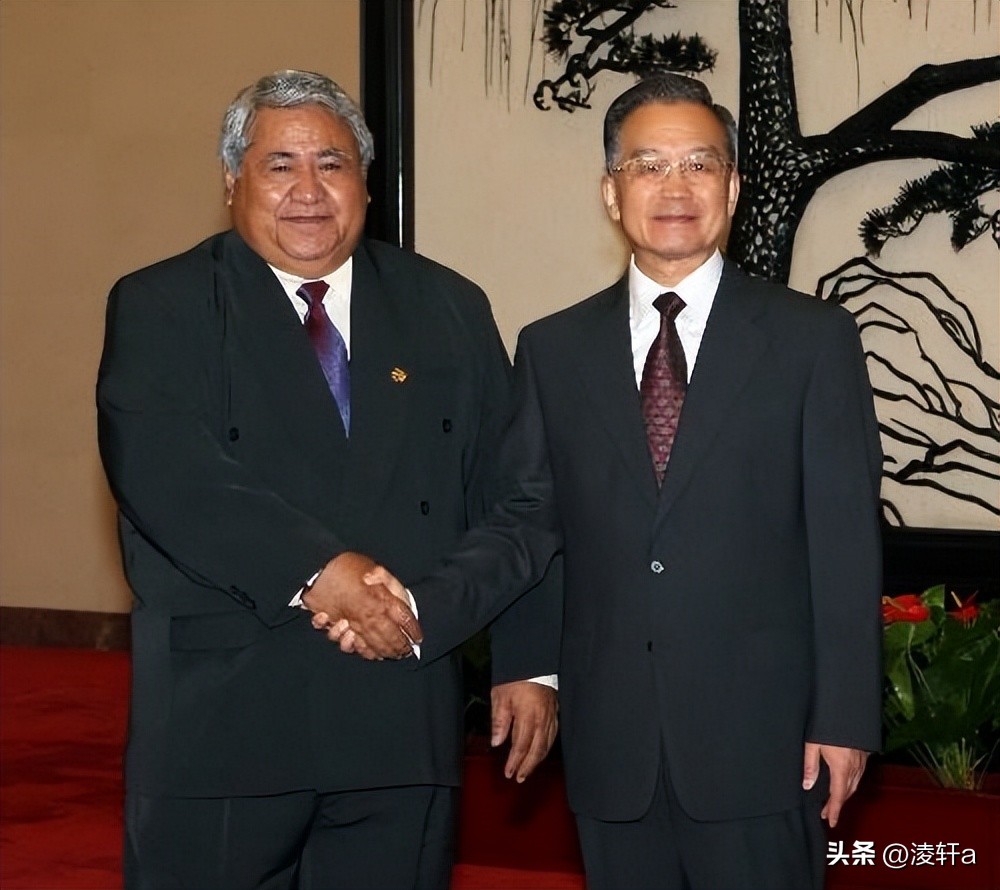 美阵营再添猛将?新总理刚上任就针对中国,紧急叫停中方项目