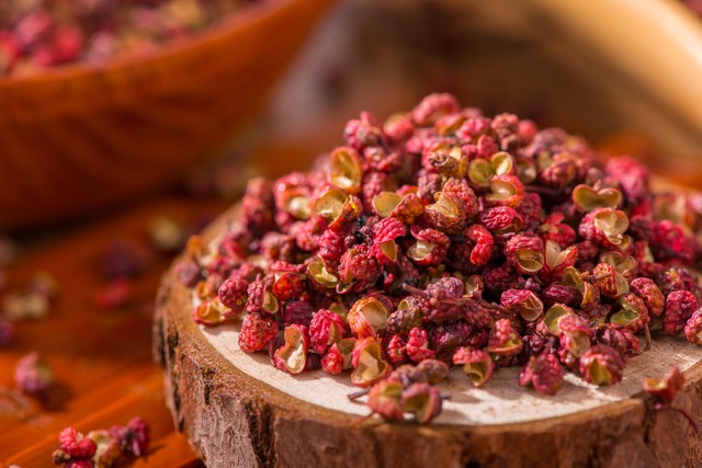 孩子咳嗽吃什么能预防一下,孩子咳嗽吃什么药都不见效