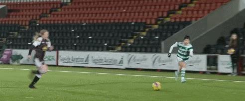 女足3比2绝杀韩国,亚洲足坛疯狂1夜中国女足2战12-0