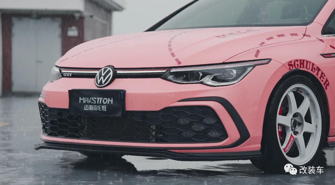 高尔夫gti8代走街,大众高尔夫第七代gti爆改