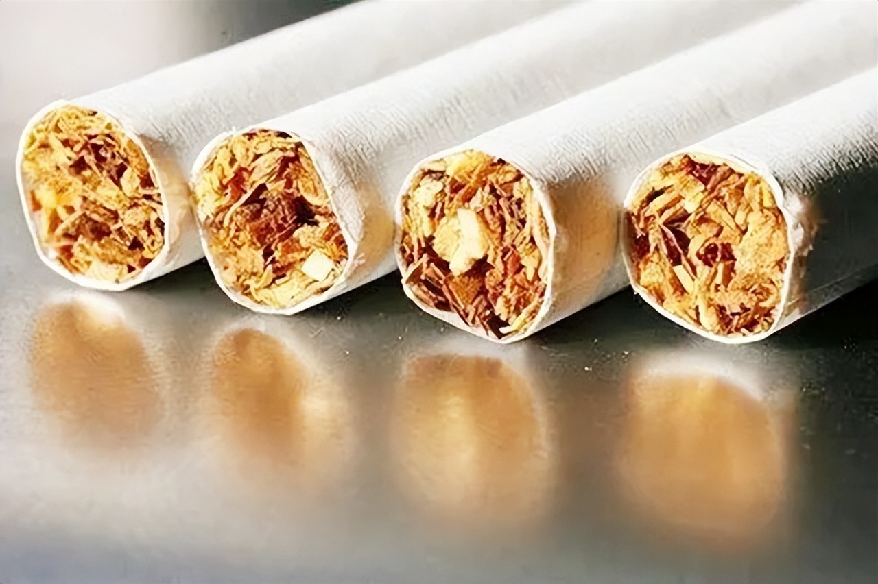 五六十年代的香烟只有几毛钱,50-60年代烟价格