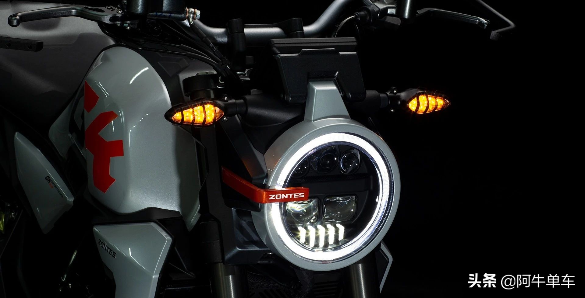 升仕350gk功能配置,升仕gk350节油模式和运动模式