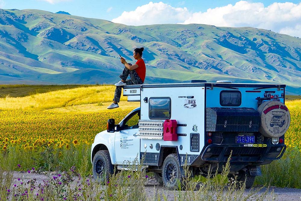 麦卡佰客远征越野房车价格,麦卡越野升顶四驱房车