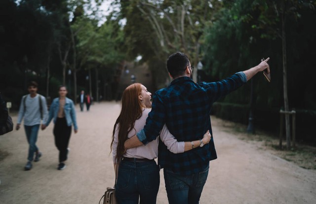 日本樱花树下的爱情,樱花下的爱情真是令人羡慕