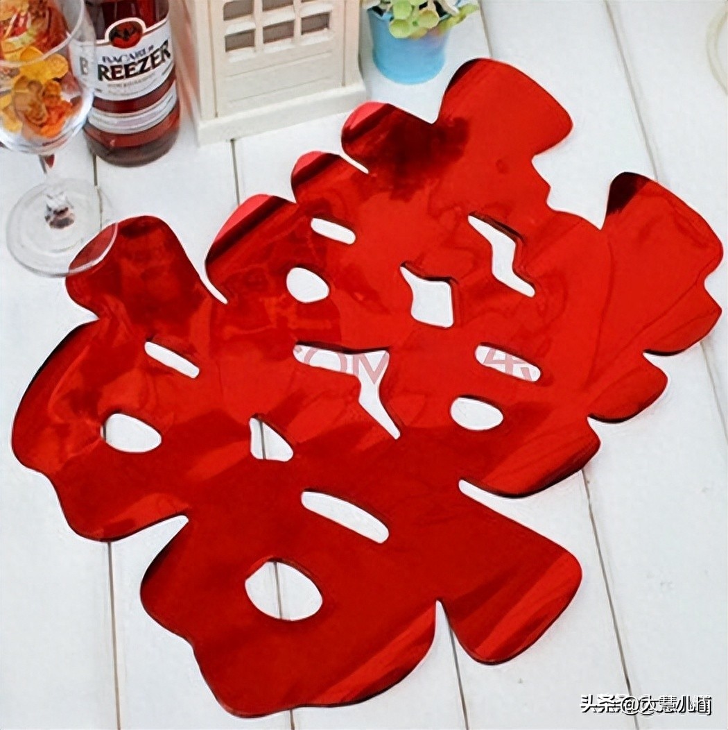 情侣野外发现尸体,情侣拜天地