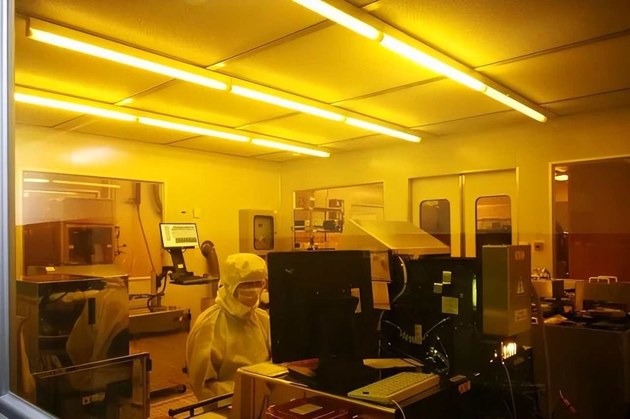 2015在美国诱捕的芯片专家,被美国诱捕的芯片专家有哪些