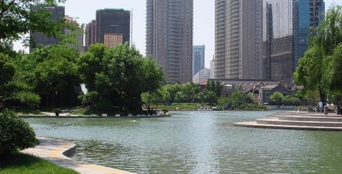 湖滨花园命案,湖滨花园怪事