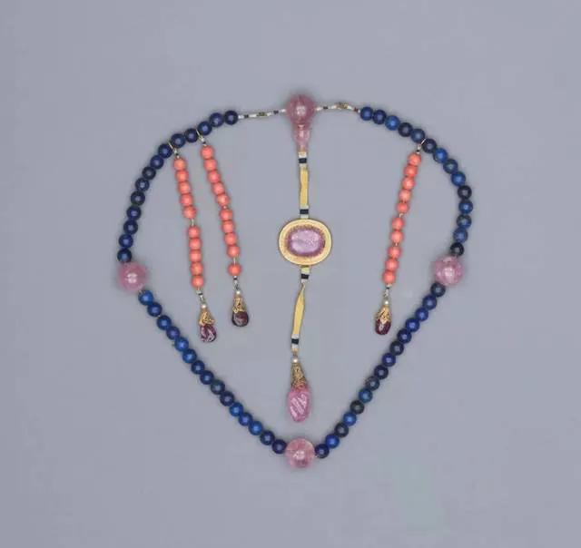 青金石是玉石的哪一类,青金石玉石搭配