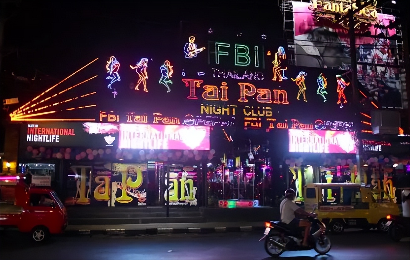 畸形秀背后的真相,畸形秀真实事件