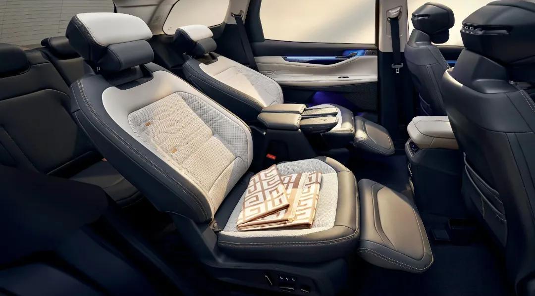 30左右的suv你会选择福特锐界吗,30万落地的suv最佳推荐福特锐界