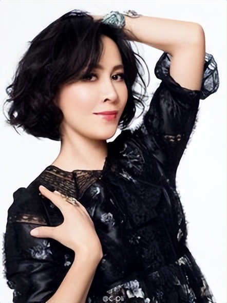 张曼玉2008年息影,张曼玉多大息影