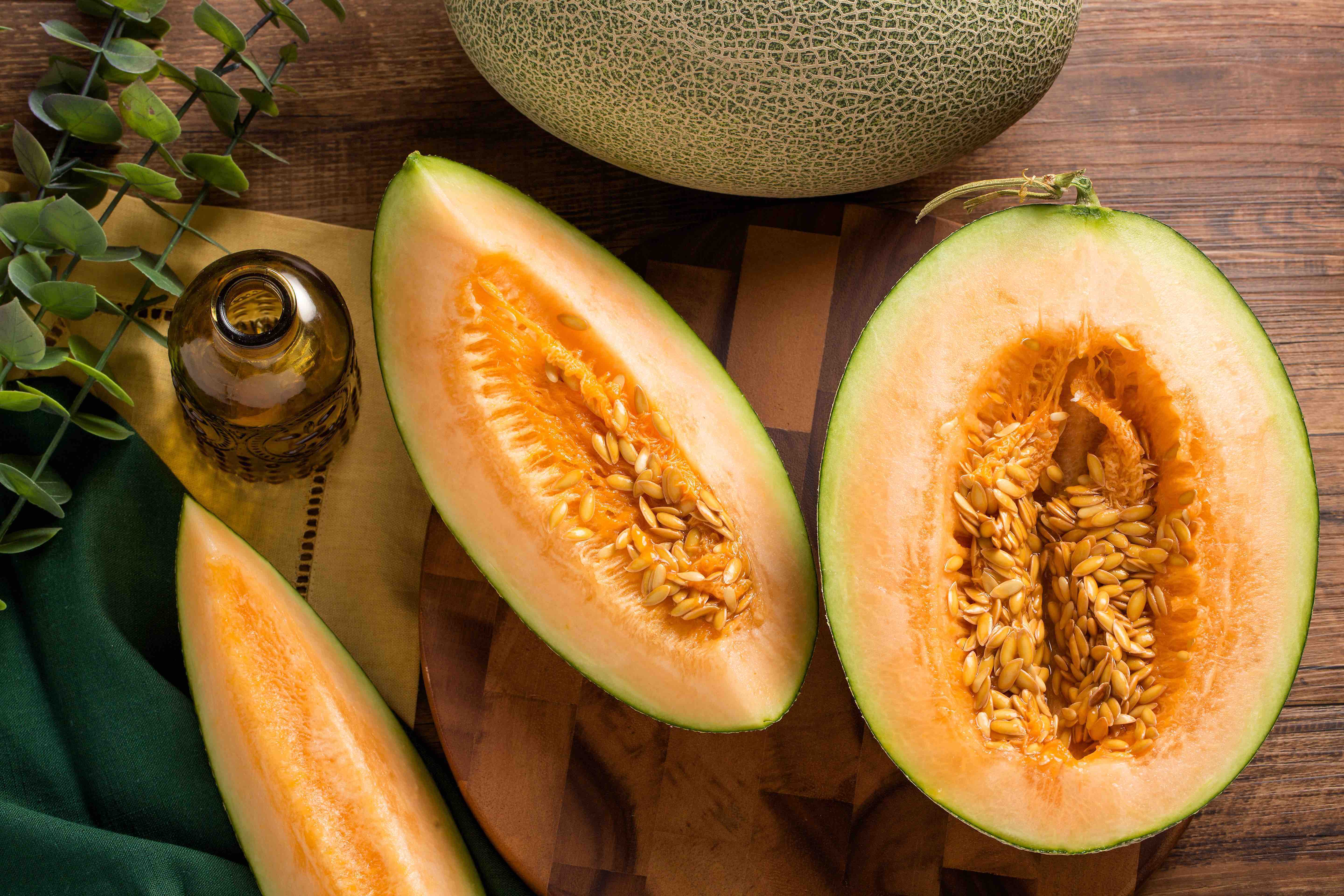 夏天吃哪些既清凉又健康水果,夏天到了这4种水果可多吃消暑