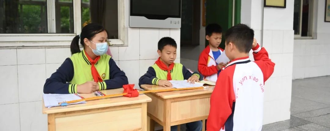 喜迎20大争做先进少先队员,喜迎二十大争做新时代好队员