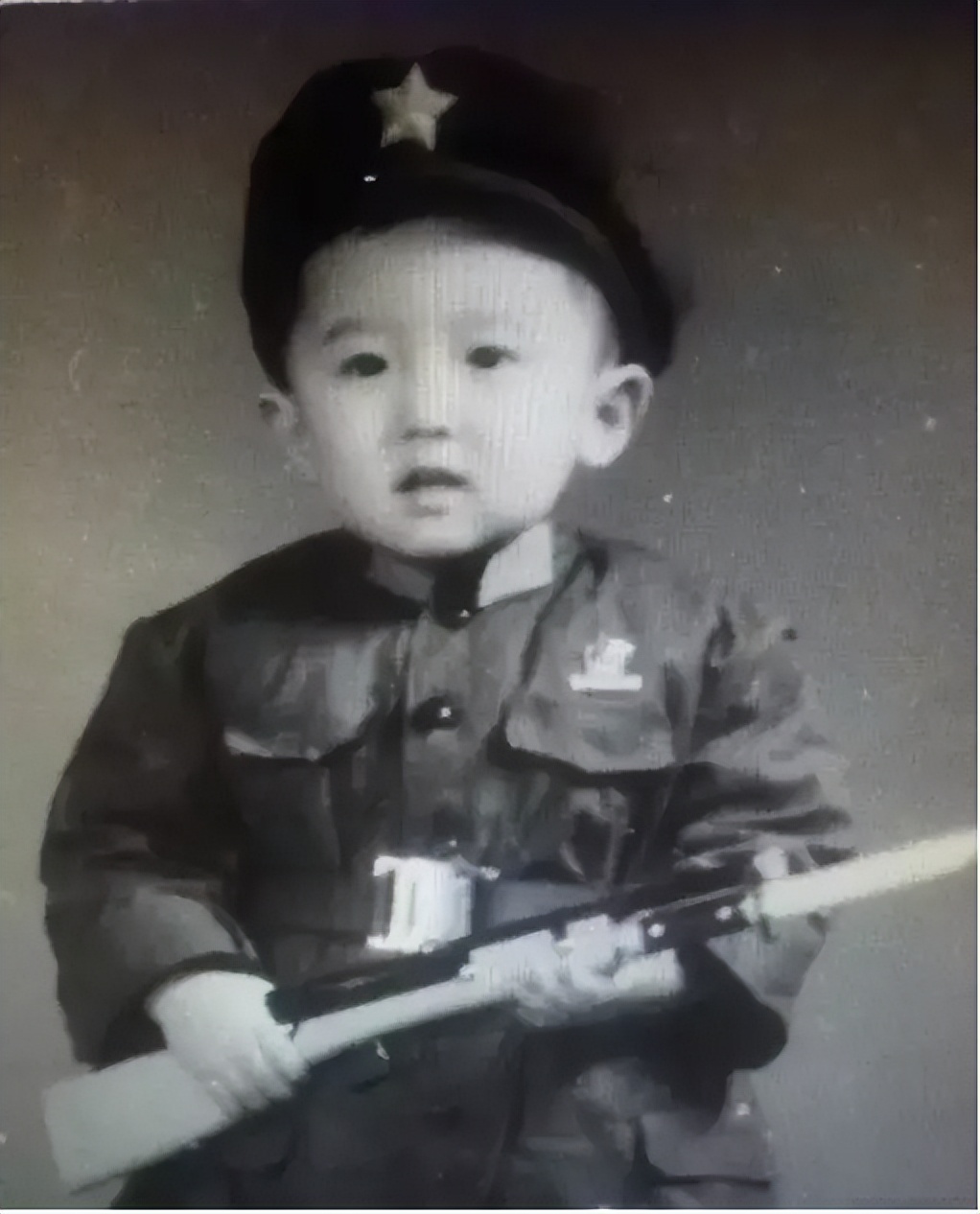 于谦60亩马场被拆，*迁拆**款高达4亿？本人笑着回应：别胡说八道