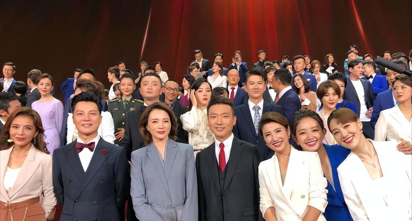 河北新闻联播主持人,河北新闻联播主持人傅敏