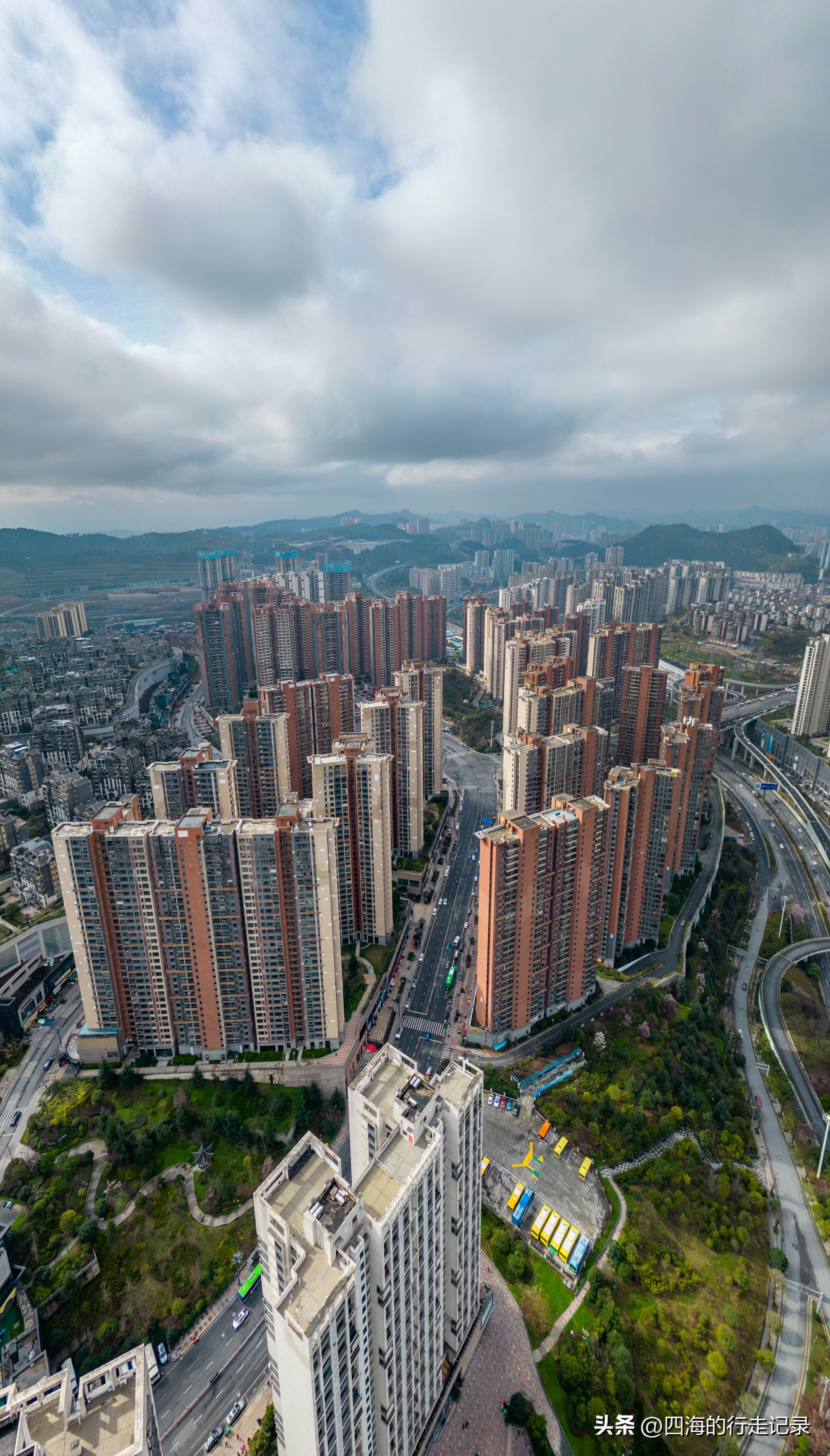 贵阳市未来方舟航拍视频,贵阳市未来方舟云岩航拍