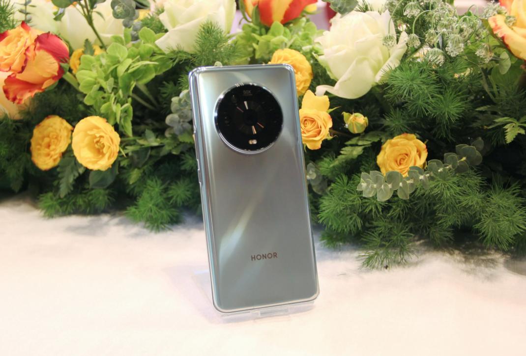 oppo荣耀vivo三款手机性价比哪款高,百元机性价比最高的oppovivo手机