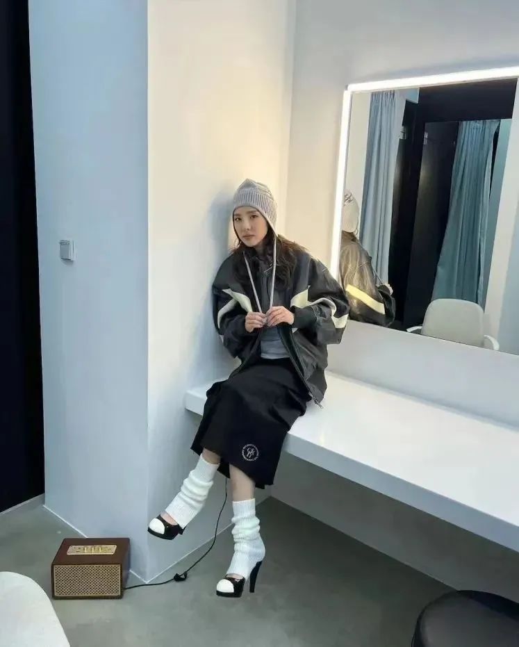 袜套堆堆袜穿法教程,袜套堆堆袜休闲怎么穿