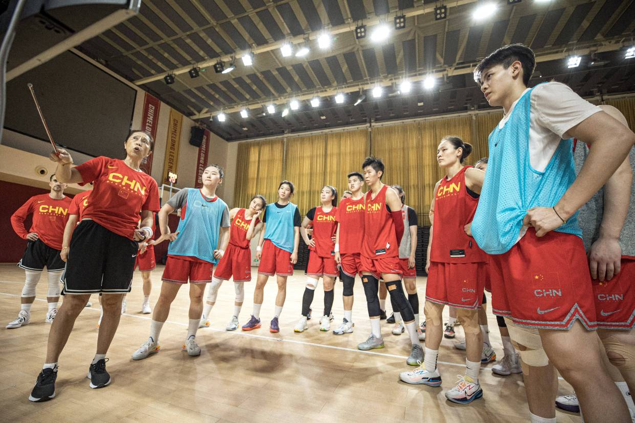 中国女篮50:82惨败法国,中国女篮167-45胜法国比赛回放