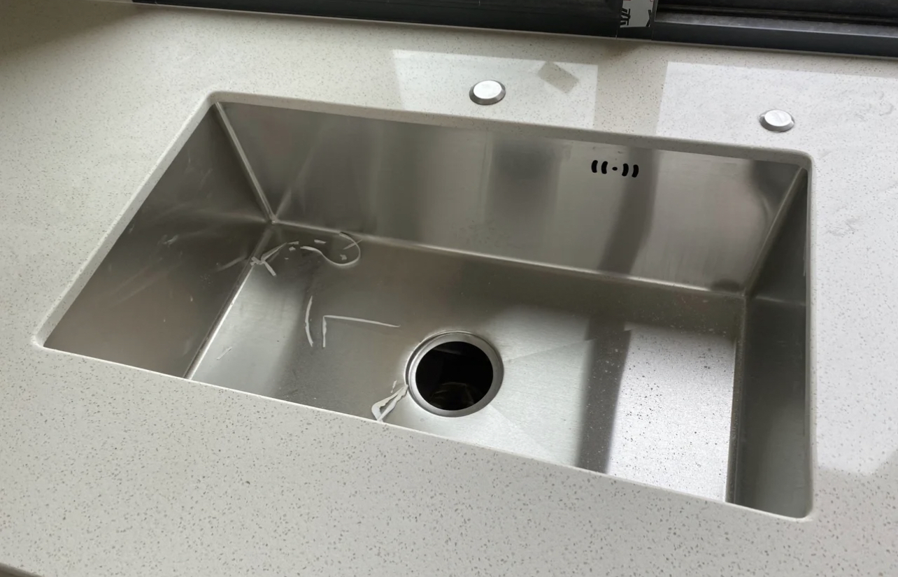 台下盆怎么安装才不会掉而且好看,台下盆怎么装不容易掉