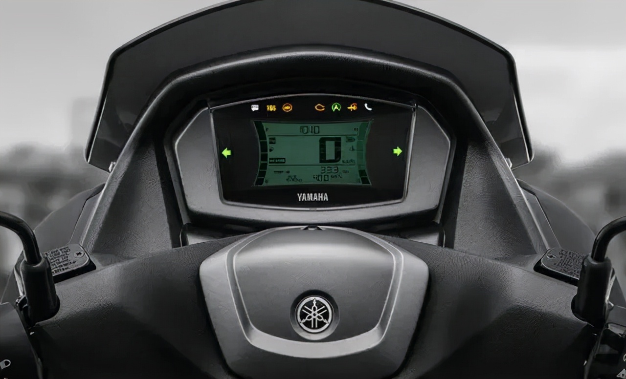 比雅马哈迅鹰125大的踏板车,小排量雅马哈踏板推荐一下