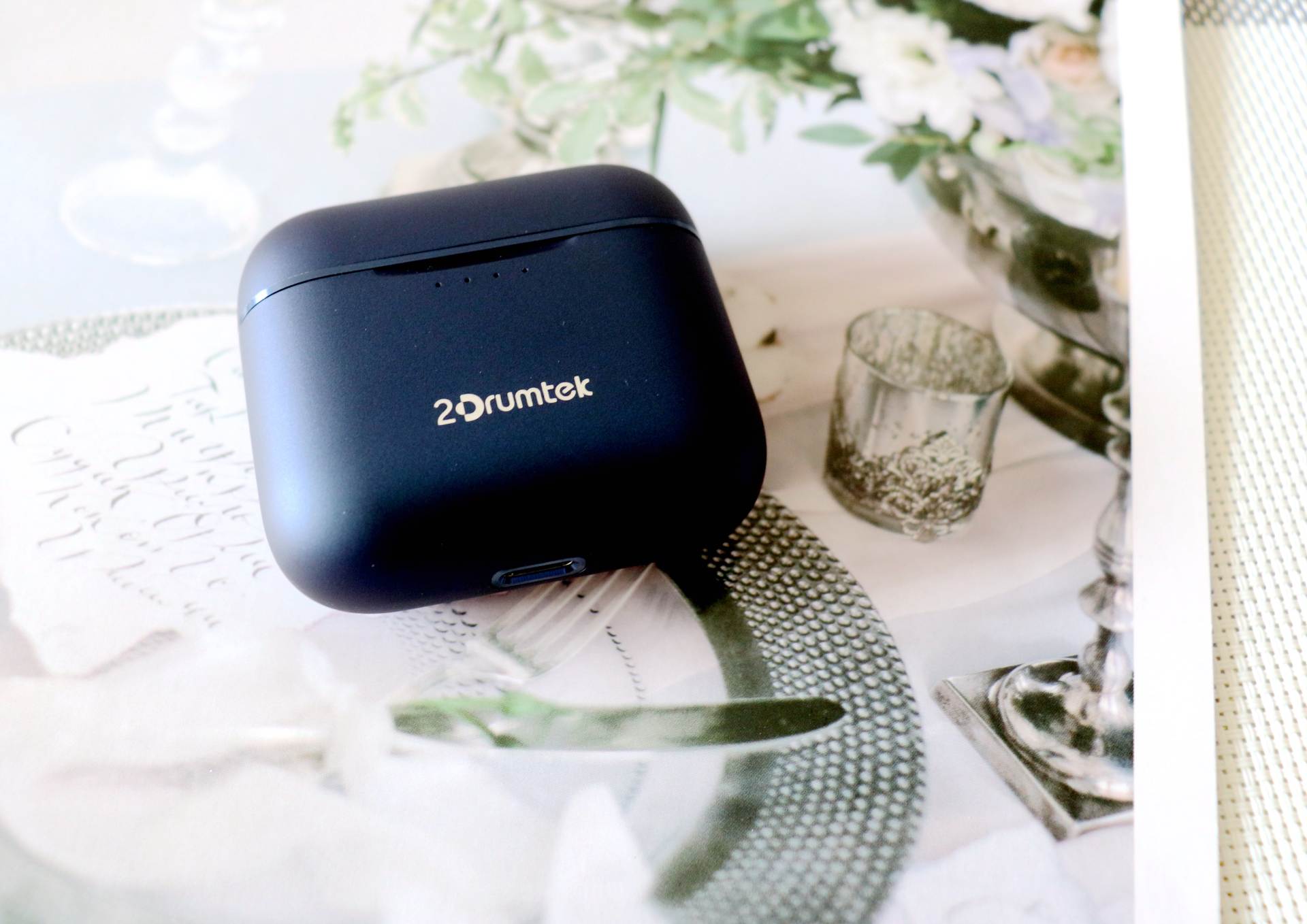 主动降噪耳机，首选双飞燕二皮B90真无线蓝牙耳机