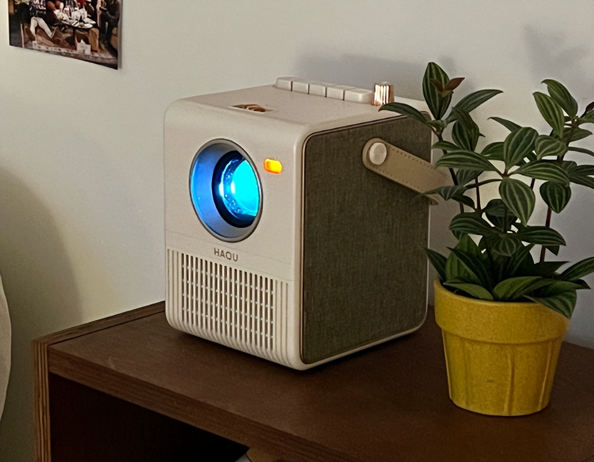 哈趣k1pro投影仪cvia流明,哈趣k1pro投影仪白天效果