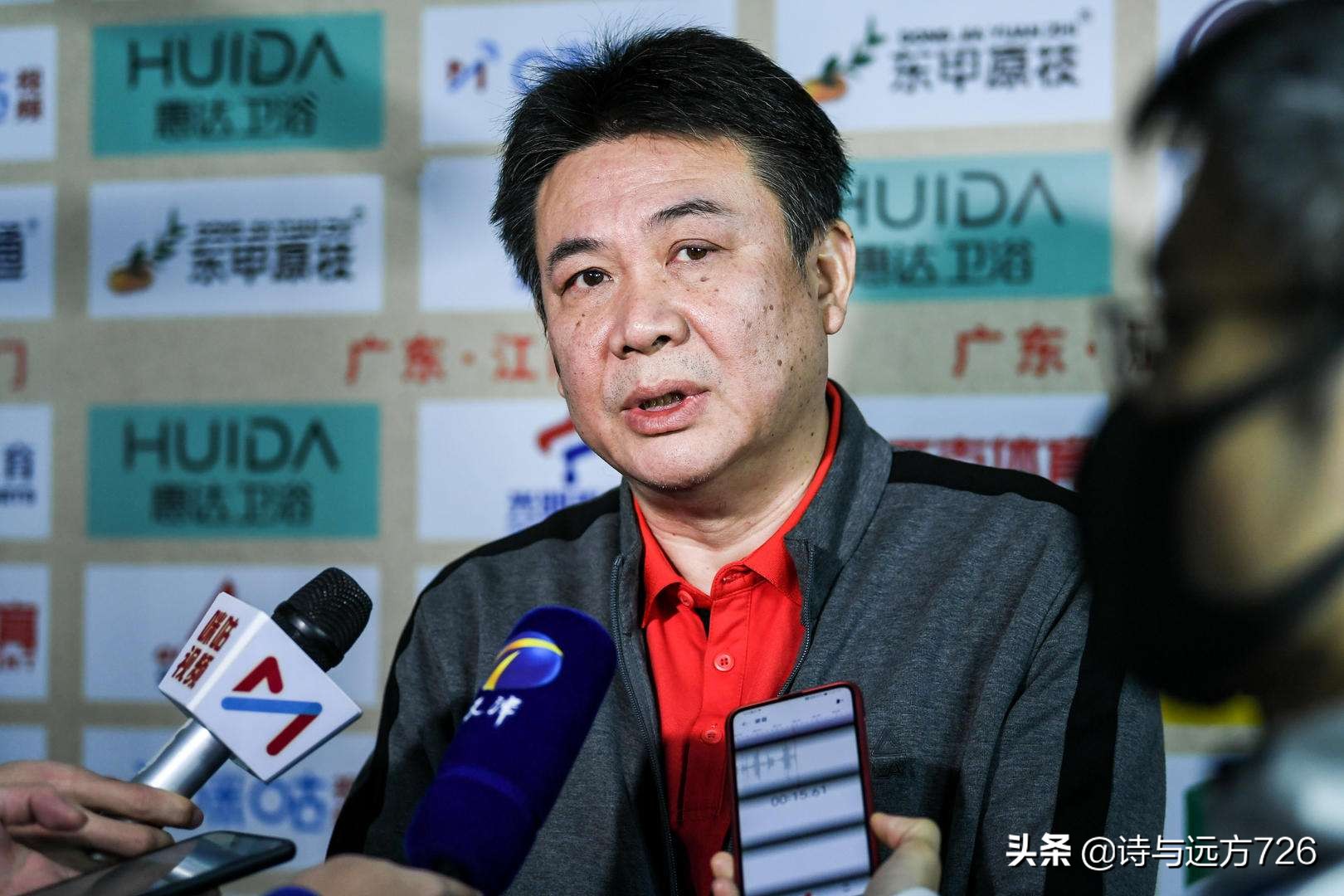 蔡斌为什么会选王云蕗和金烨,告诉你不一样的历史