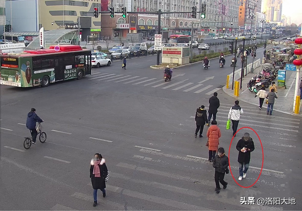 网吧偷手机被判5个月,网吧偷手机怎么判刑