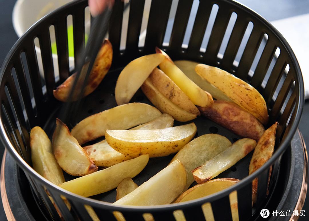 蒸箱烤箱空气炸锅哪个实用一些,空气炸锅和烤箱哪个更适合家用