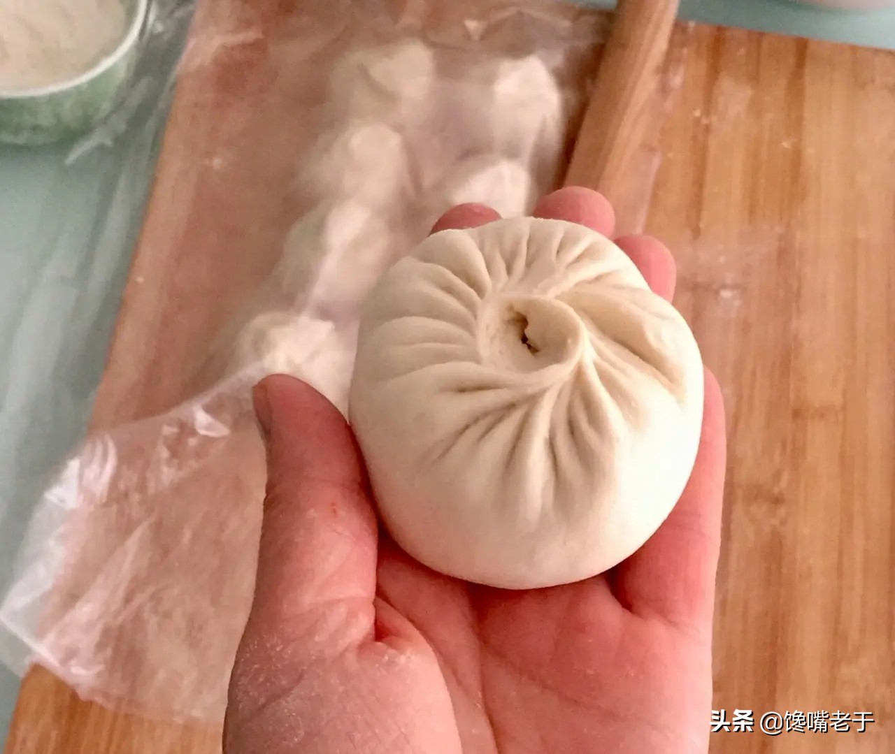 做包子发面死面怎么办,蒸包子出现塌皮和死面啥原因